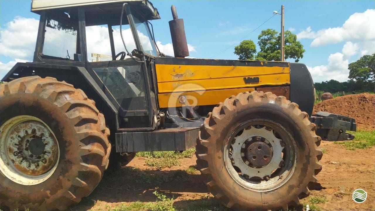 TRATOR VALMET VALMET 1780 Tração 4x4 CR Máquinas Agrícolas CASSILANDIA MATO GROSSO DO SUL MS